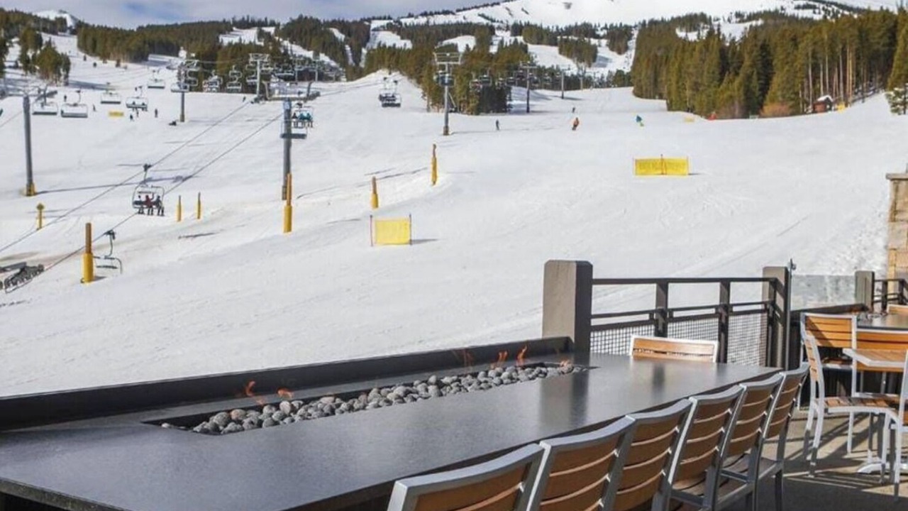 Photo of Outdoor in Peak 8