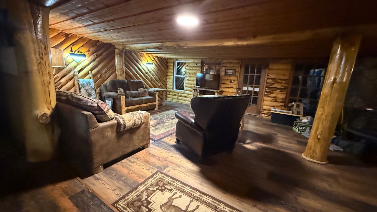 Photo of Livingroom in Alpine Village