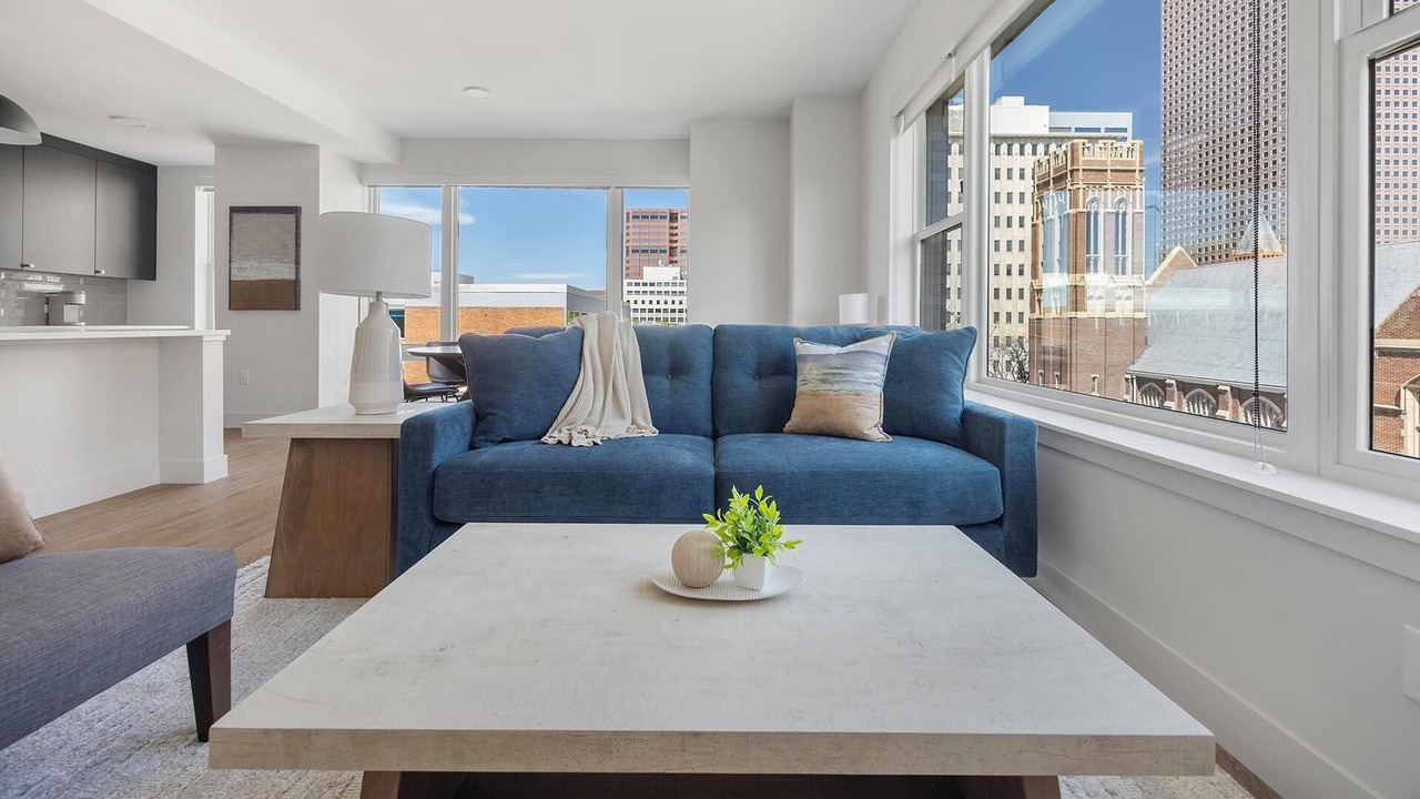 Photo of Livingroom in Uptown