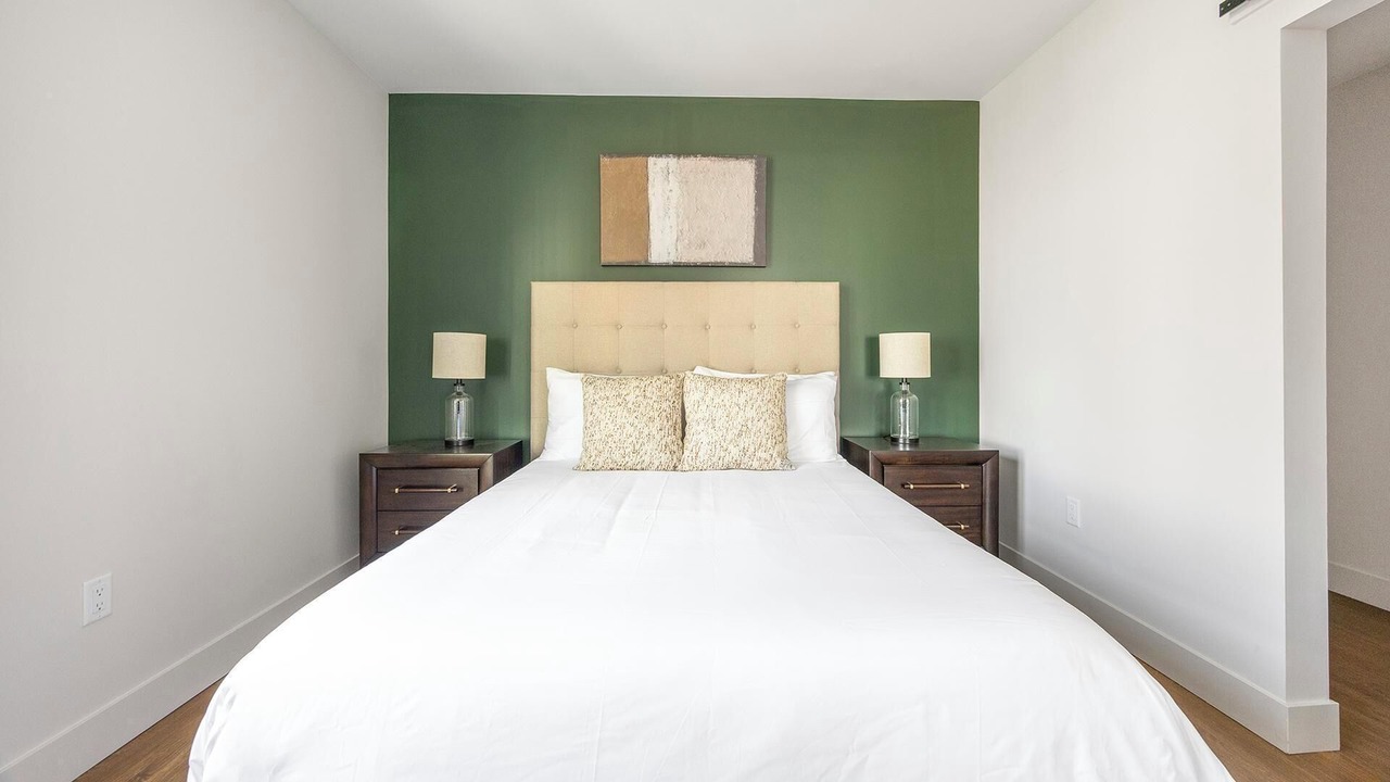 Photo of Bedroom in Uptown