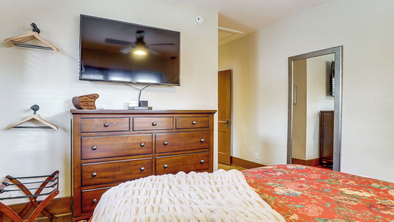 Photo of Bedroom in Berkeley