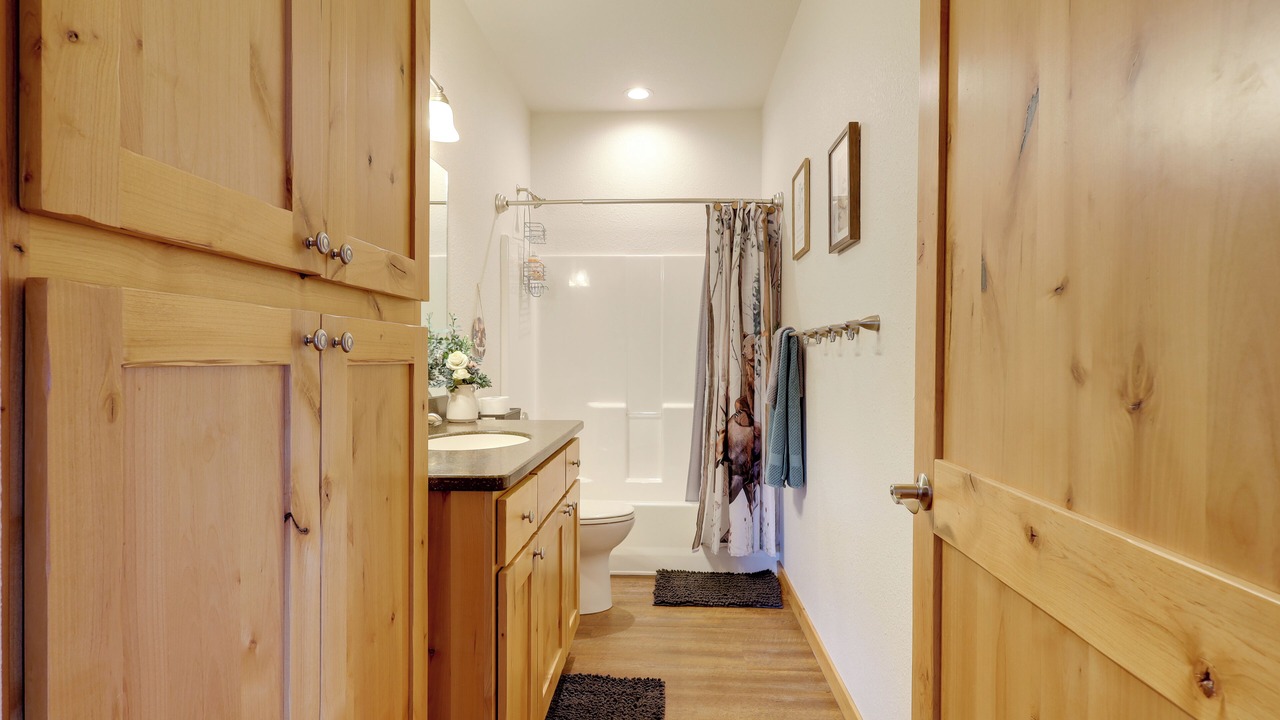 Photo of Bathroom in Canon City