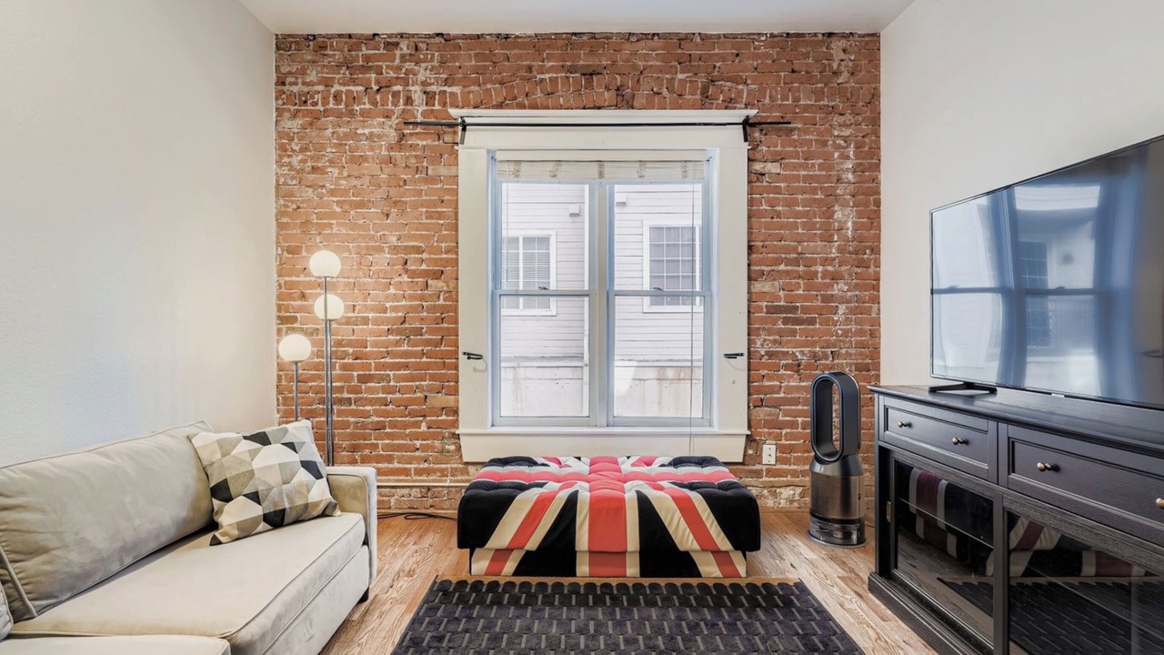 Photo of Livingroom in Capitol Hill