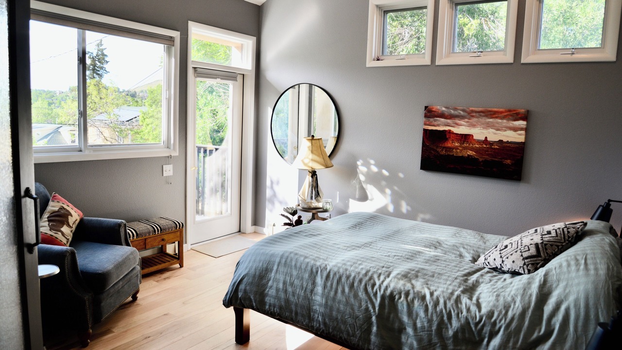Photo of Bedroom in Golden
