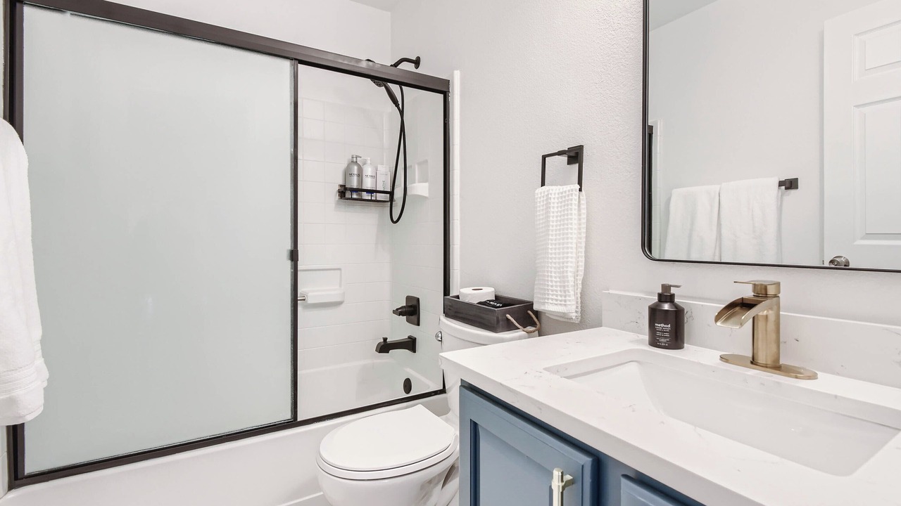 Photo of Bathroom in Aurora