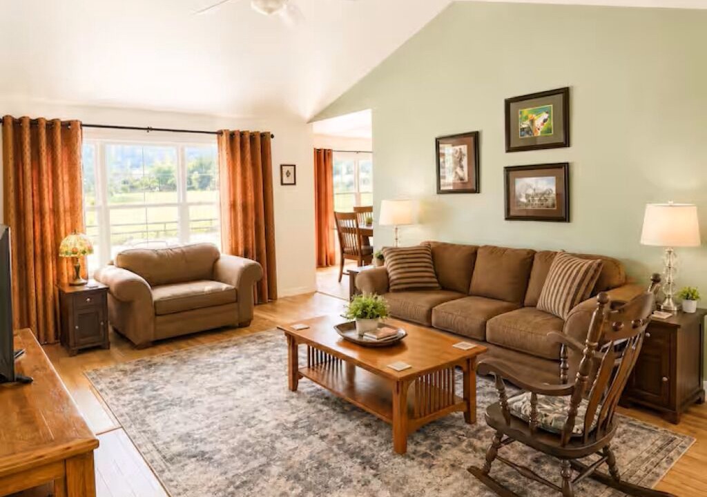 Photo of Livingroom in Canon City