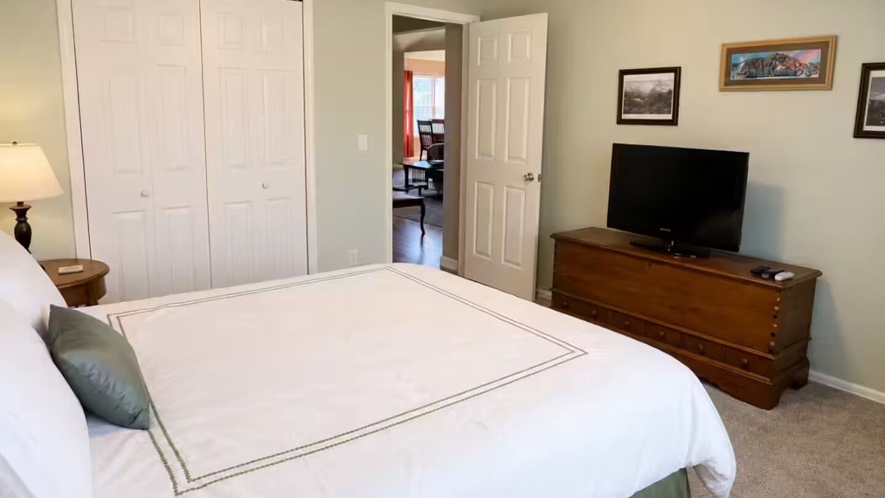 Photo of Bedroom in Canon City