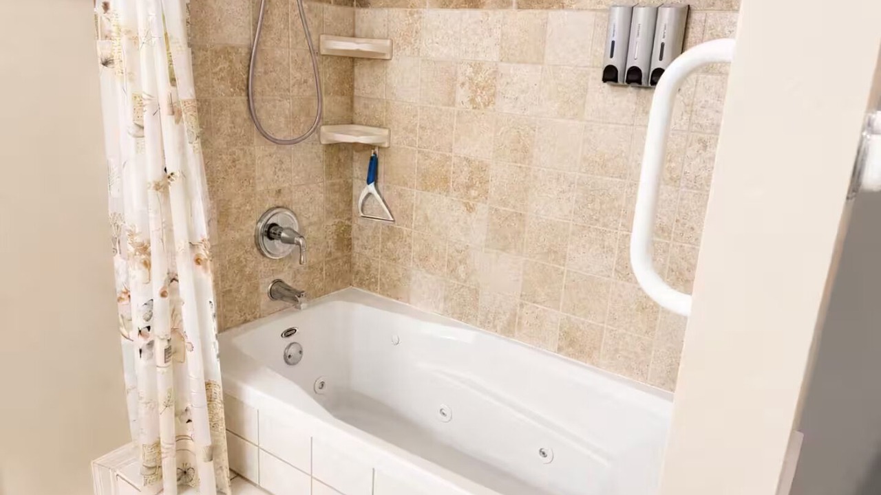 Photo of Bathroom in Canon City