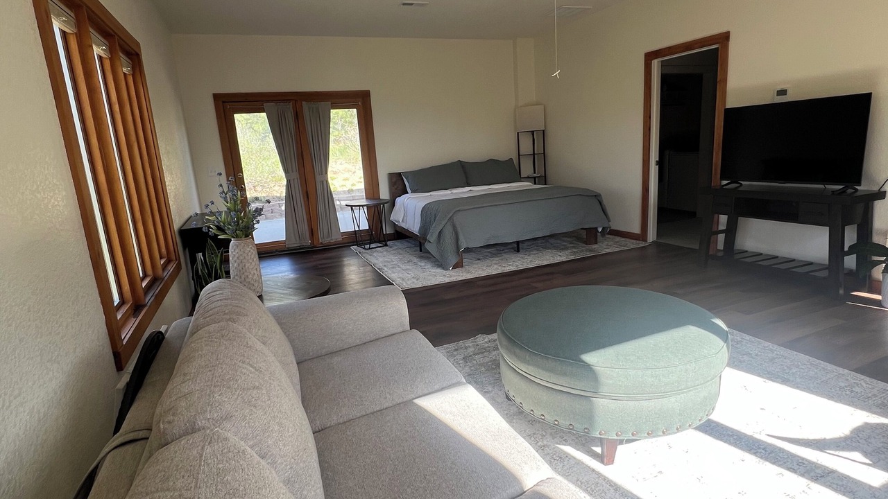 Photo of Livingroom in Parker