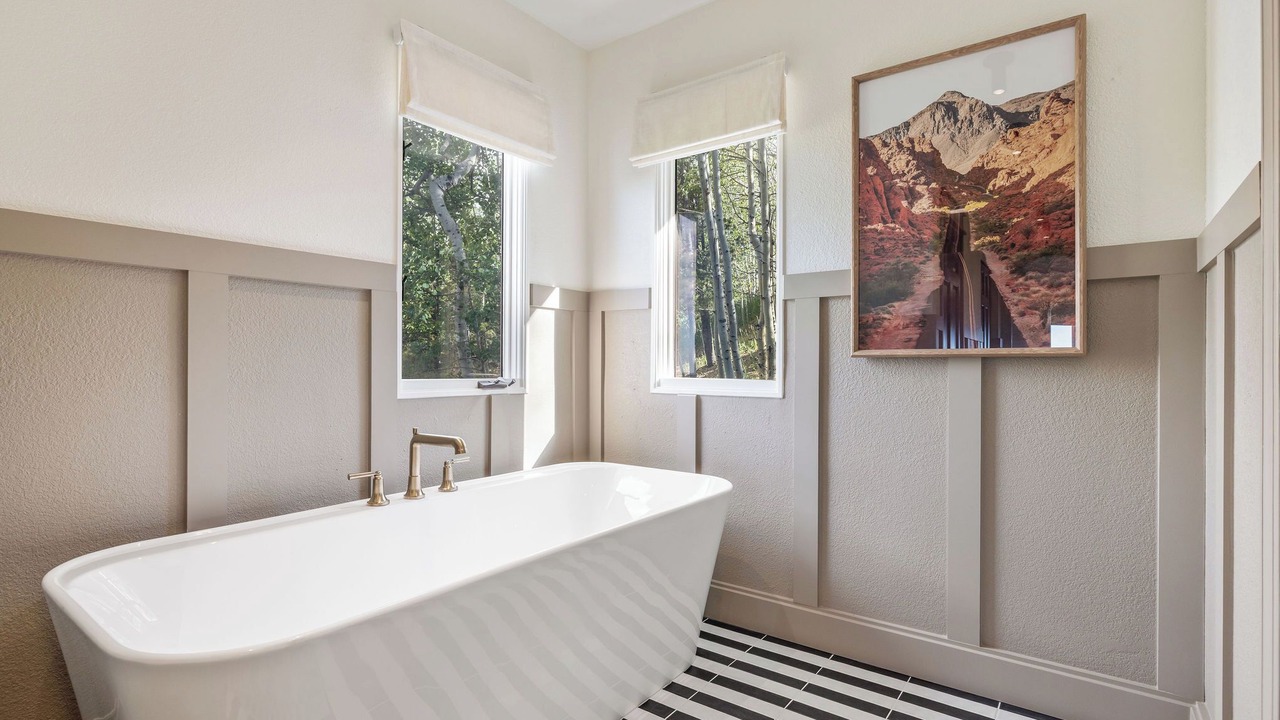 Photo of Bathroom in Morrison