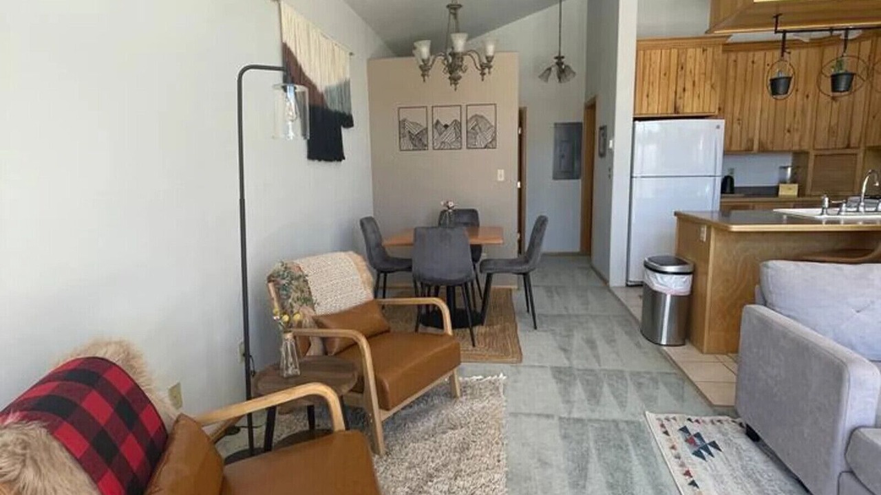 Photo of Livingroom in Twin Lakes