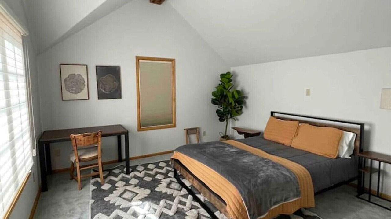 Photo of Bedroom in Twin Lakes
