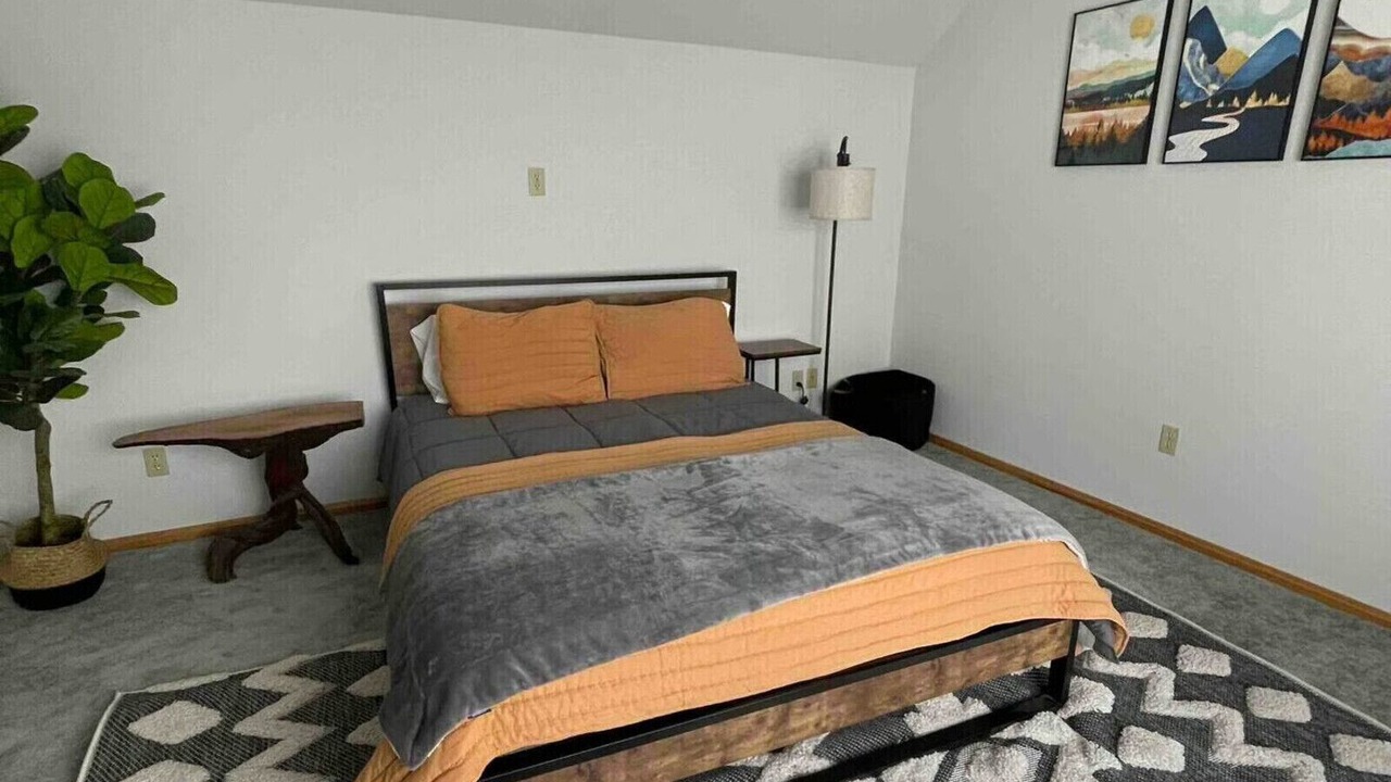 Photo of Bedroom in Twin Lakes