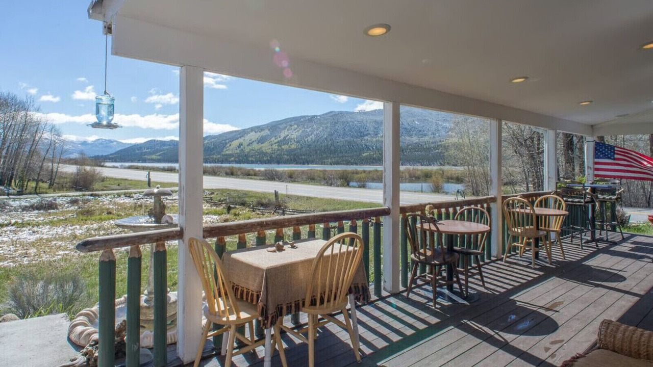 Photo of Outdoor in Twin Lakes