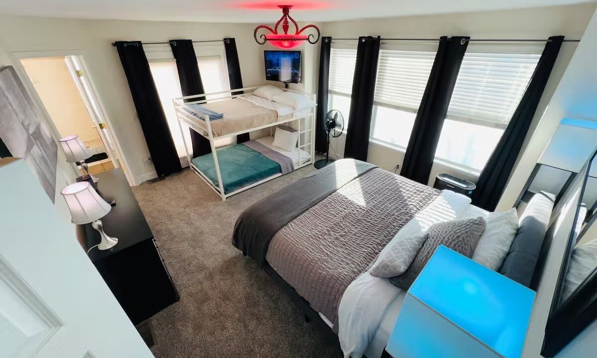 Photo of Bedroom in Curtis Park