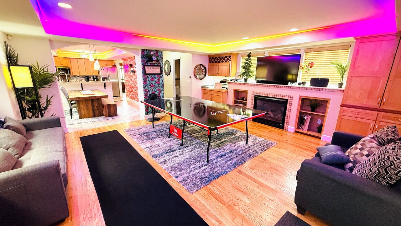 Photo of Livingroom in Curtis Park