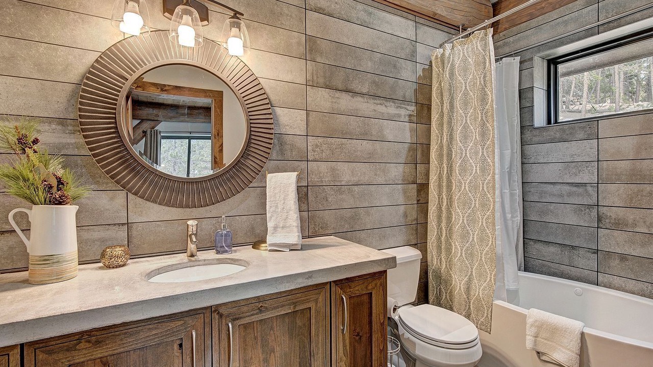 Photo of Bathroom in Coal Creek
