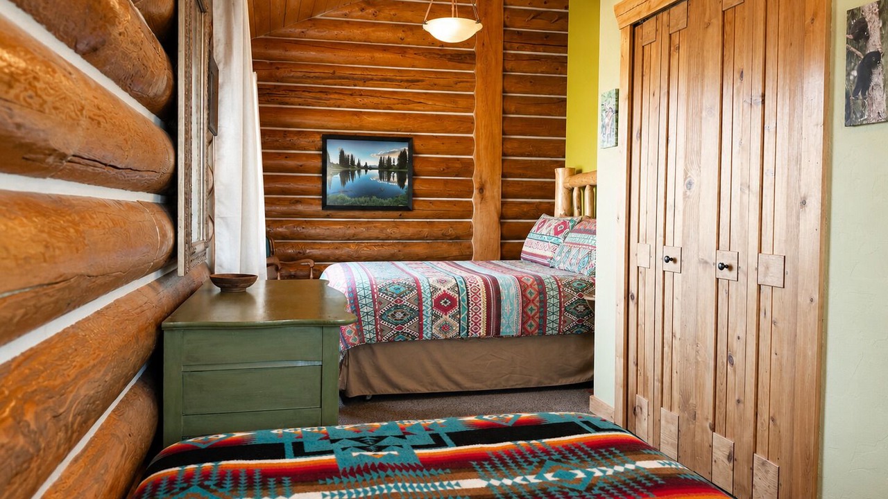 Photo of Bedroom in Westcliffe