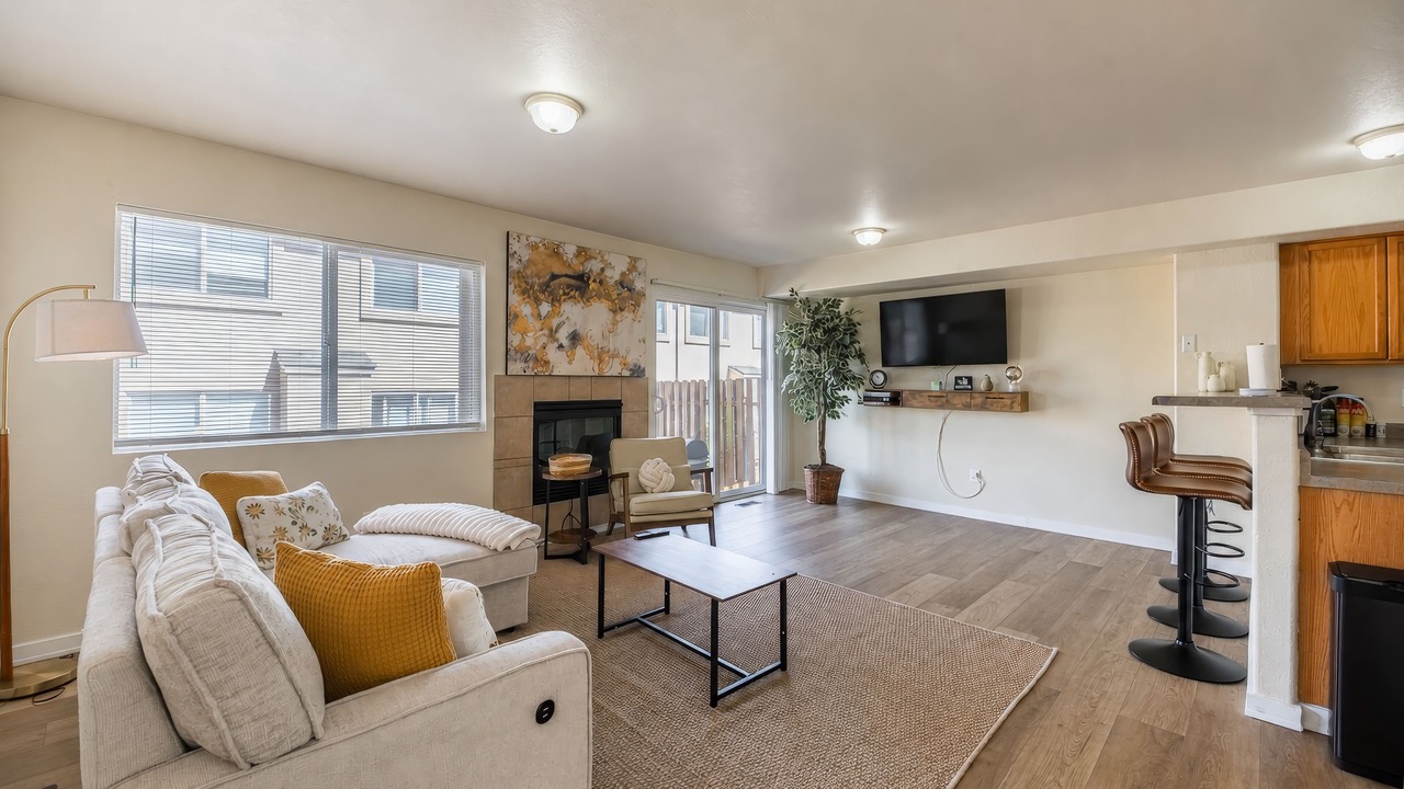 Photo of Livingroom in Northeast Colorado Springs