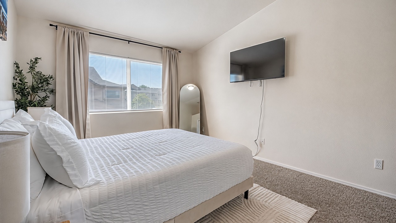 Photo of Bedroom in Northeast Colorado Springs