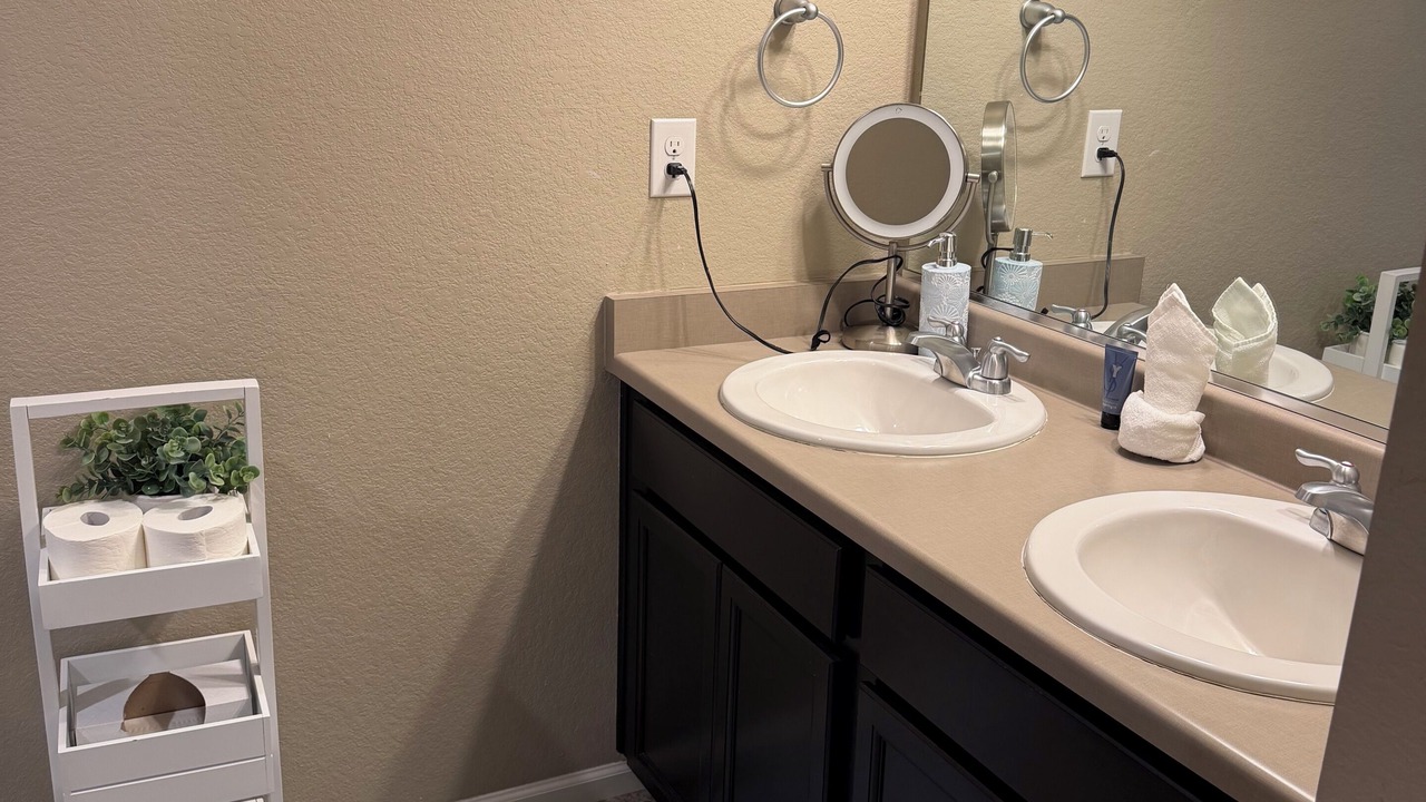 Photo of Bathroom in Aurora