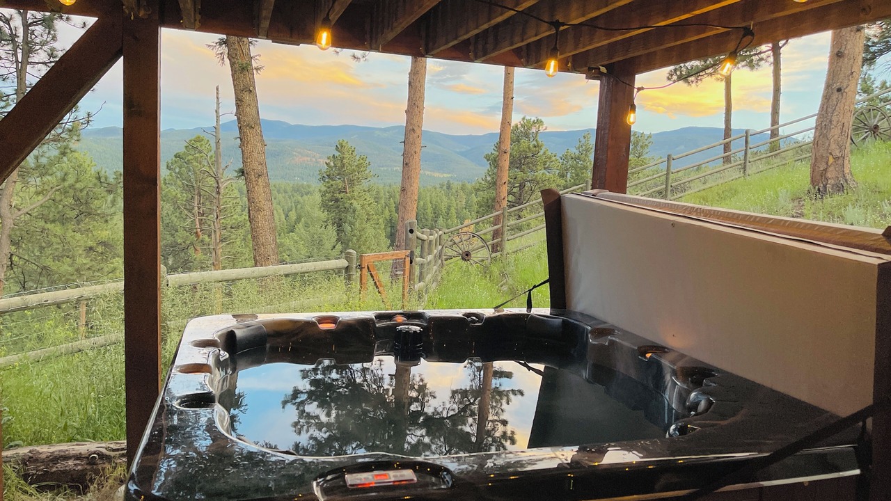 Photo of Outdoor in Evergreen West Central