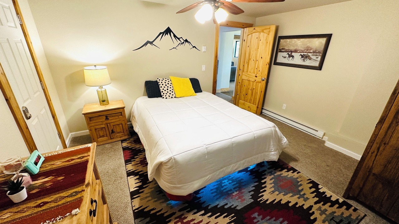 Photo of Bedroom in Evergreen West Central