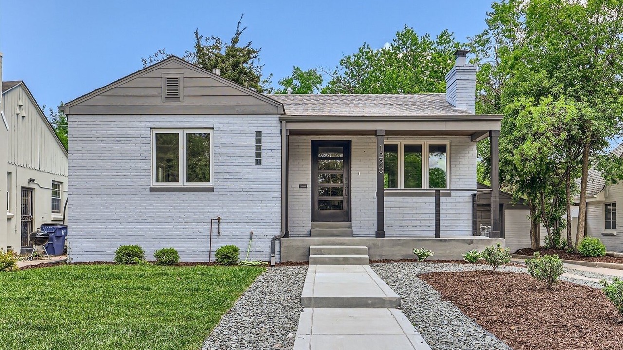 Photo of Outdoor in Hale