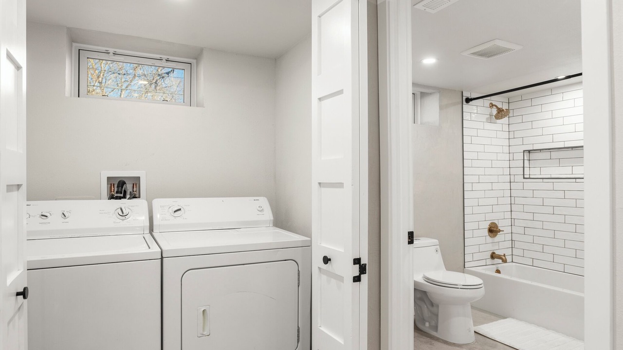 Photo of Bathroom in Hale