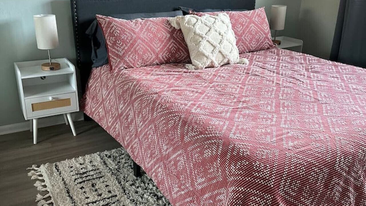 Photo of Bedroom in Lakewood