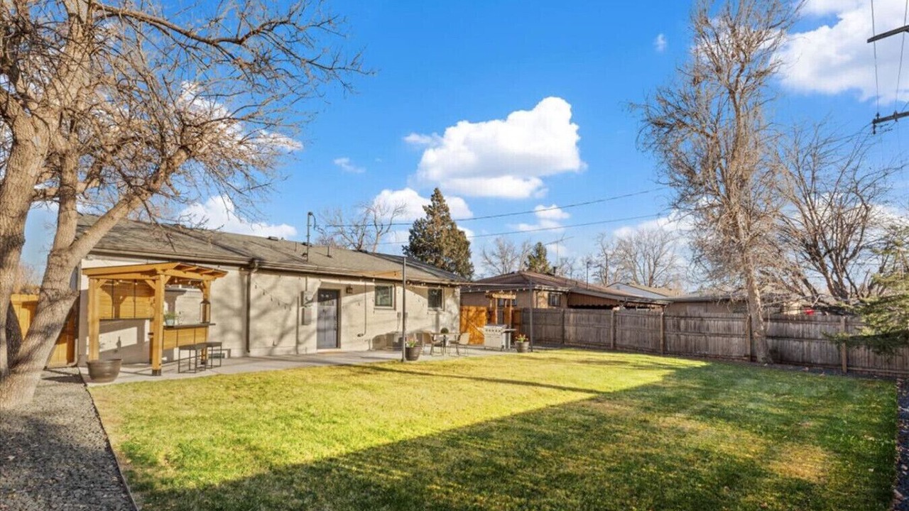 Photo of Outdoor in Jewell Heights - Hoffman Heights