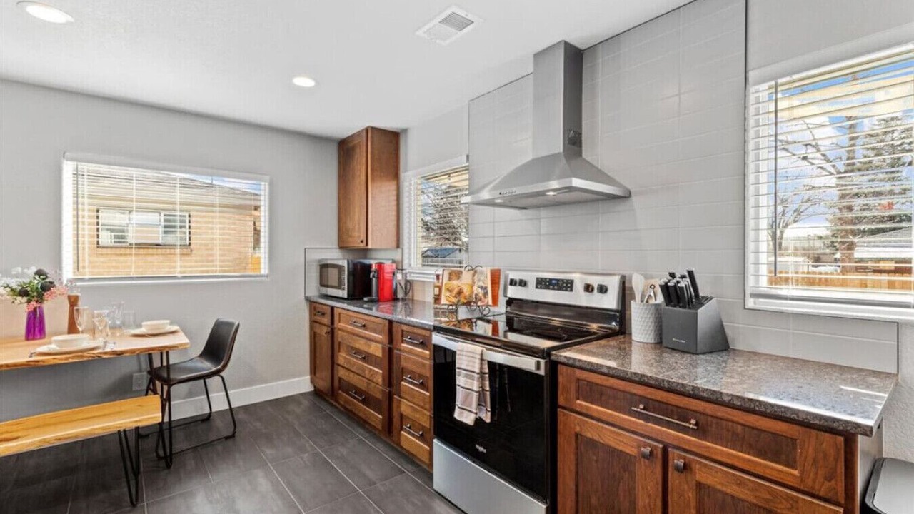 Photo of Kitchen in Jewell Heights - Hoffman Heights