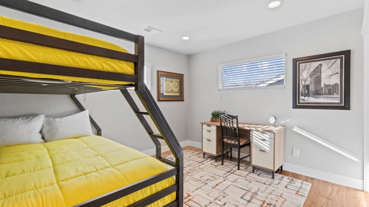 Photo of Bedroom in Jewell Heights - Hoffman Heights