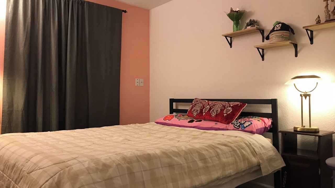 Photo of Bedroom in Aurora