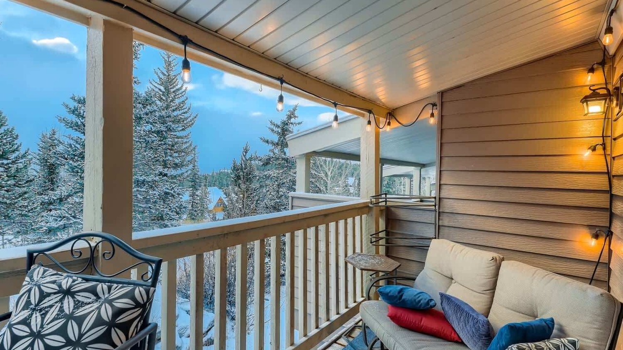 Photo of Patio Balcony in Baldy Mountain