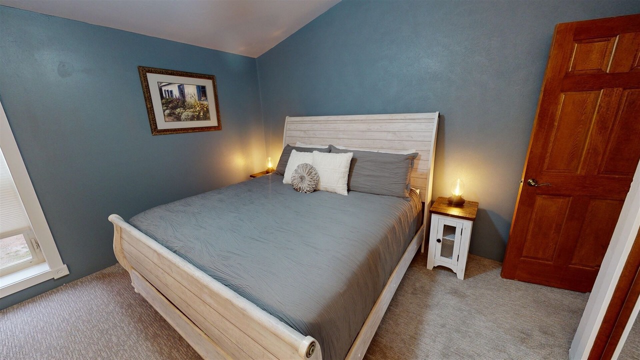 Photo of Bedroom in Whitepine