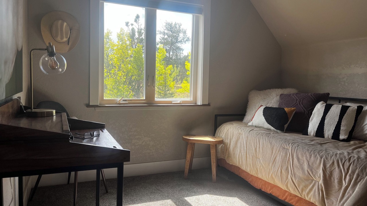 Photo of Livingroom in Indian Mountain