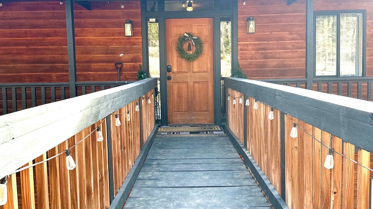 Photo of Outdoor in Bailey