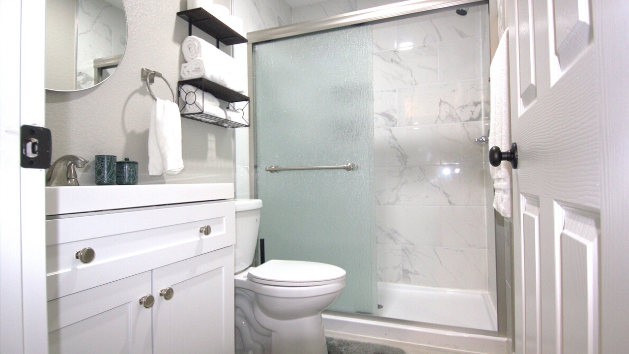 Photo of Bathroom in Aurora
