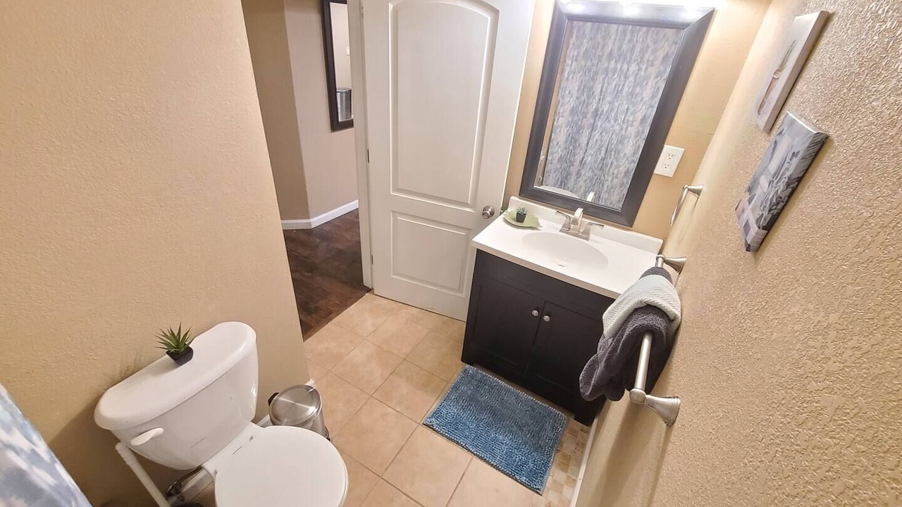 Photo of Bathroom in Cheyenne Meadows
