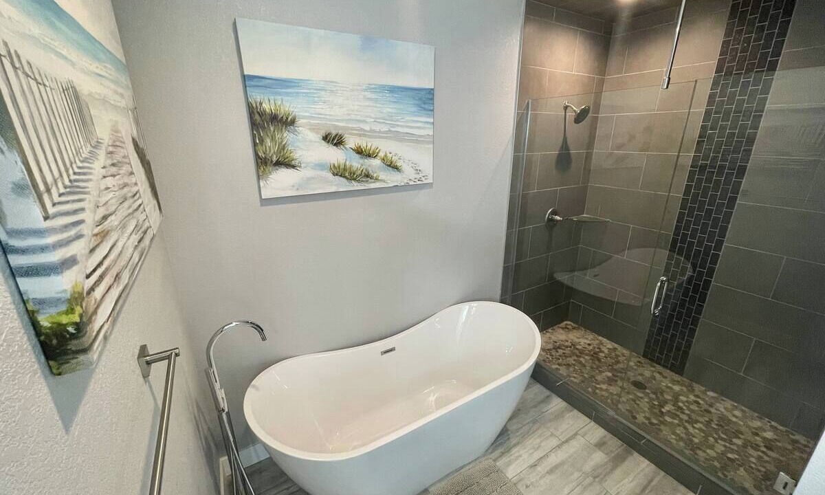 Photo of Bathroom in Lakewood
