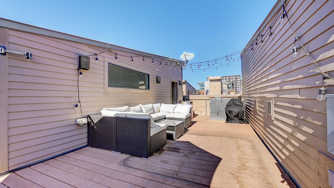Photo of Patio Balcony in Ballpark