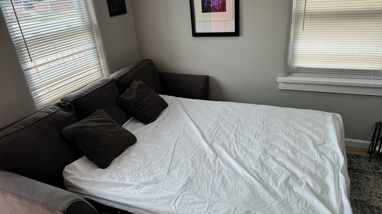 Photo of Bedroom in Lakewood
