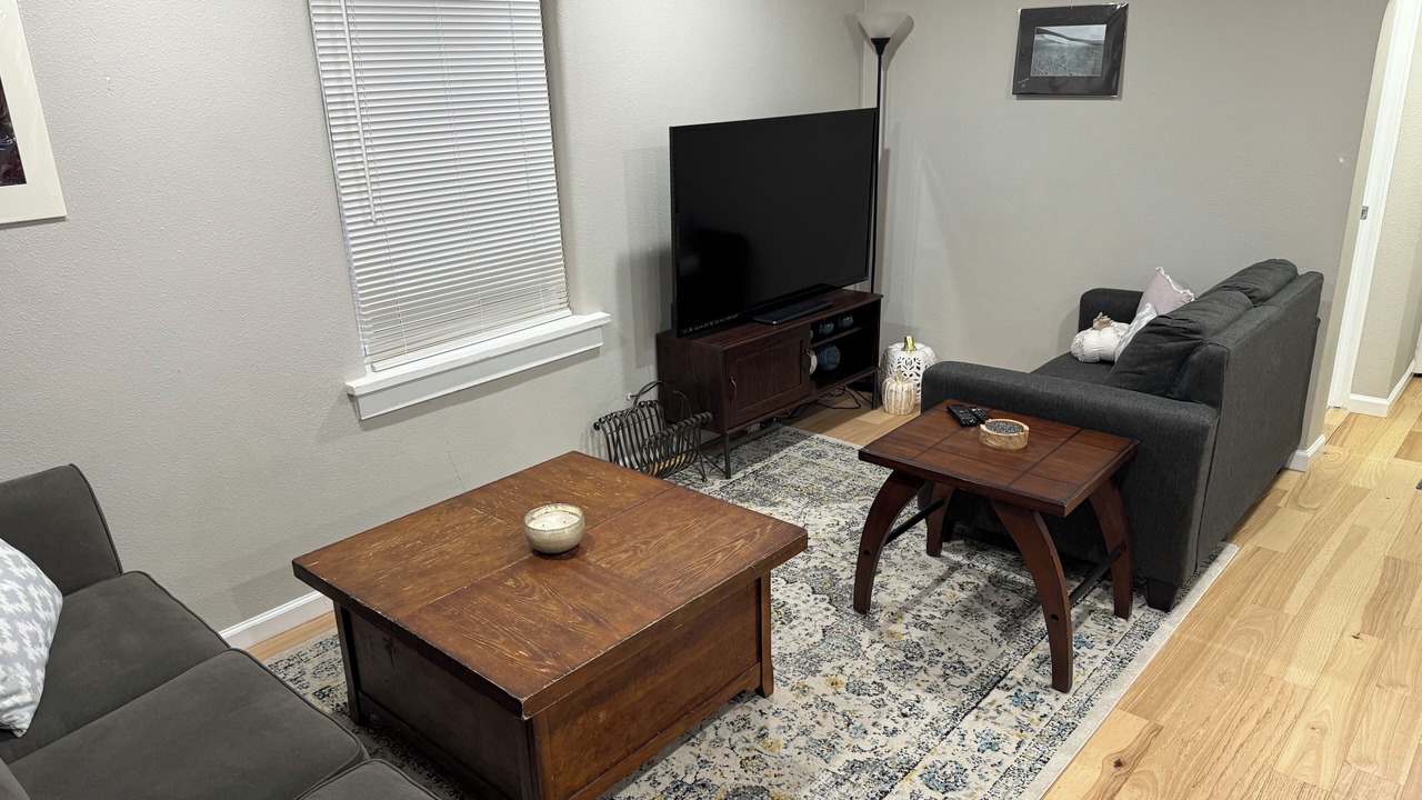 Photo of Livingroom in Lakewood