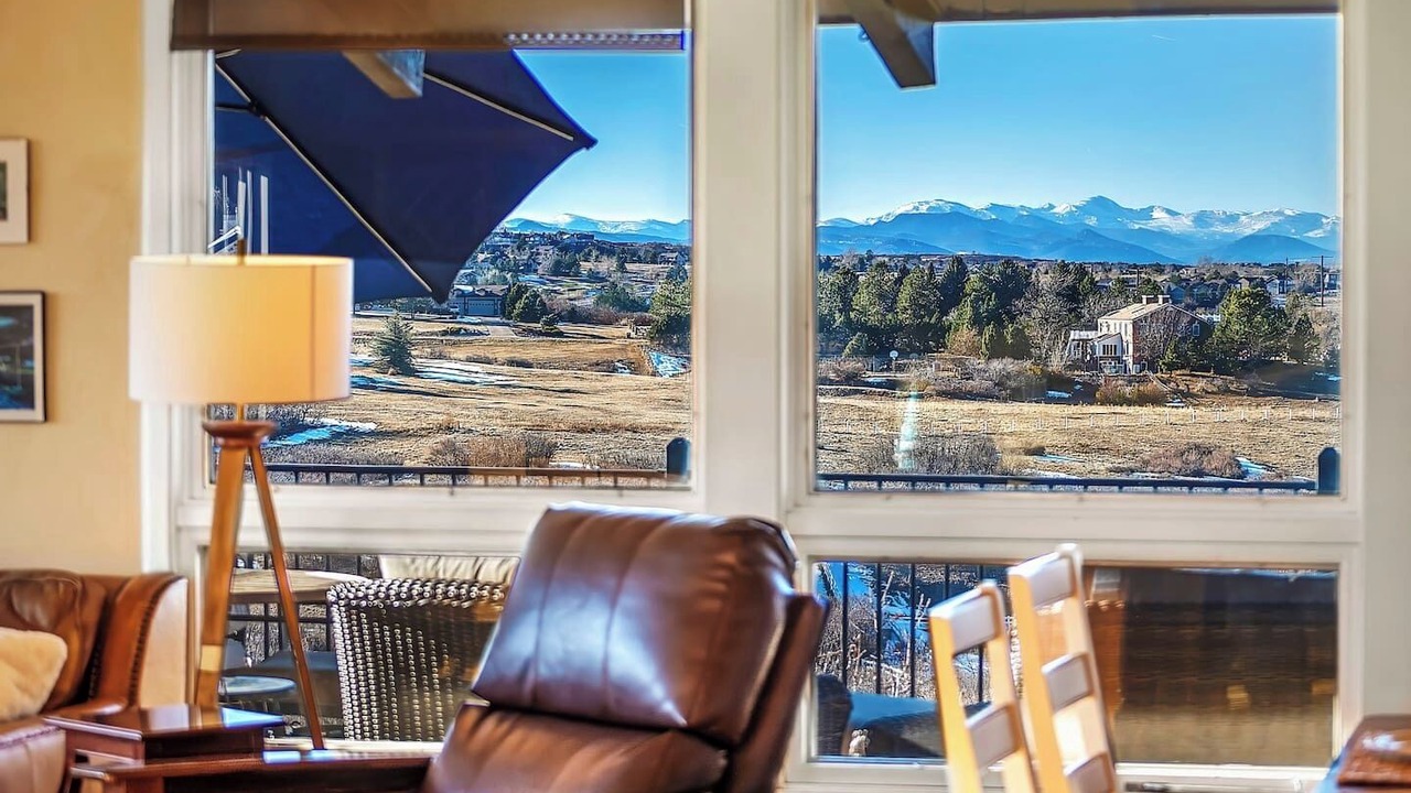 Photo of Livingroom in Castle Rock