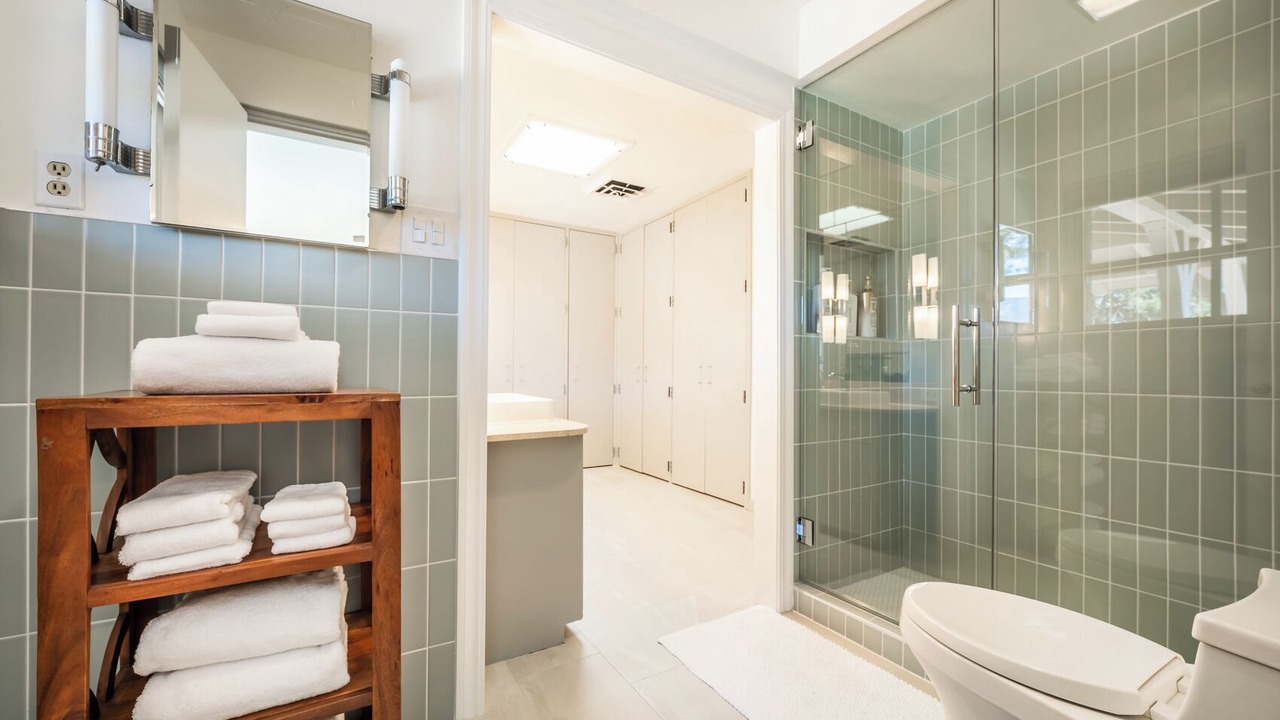 Photo of Bathroom in Kissing Camels