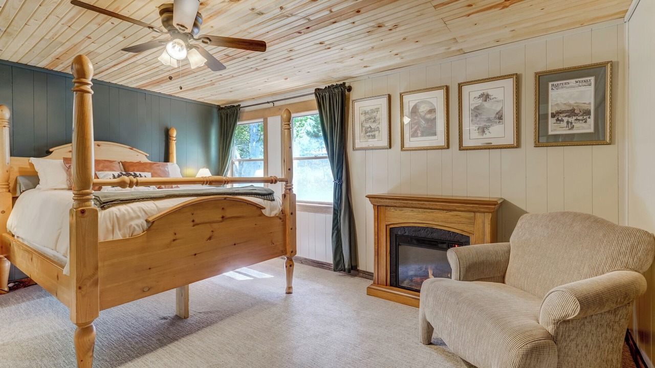 Photo of Bedroom in Cascade-Chipita Park
