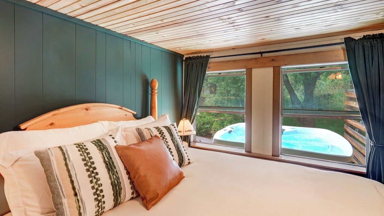 Photo of Bedroom in Cascade-Chipita Park
