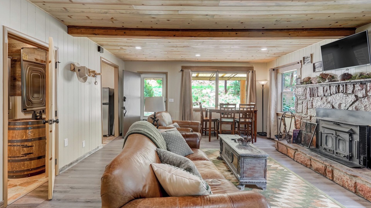 Photo of Livingroom in Cascade-Chipita Park