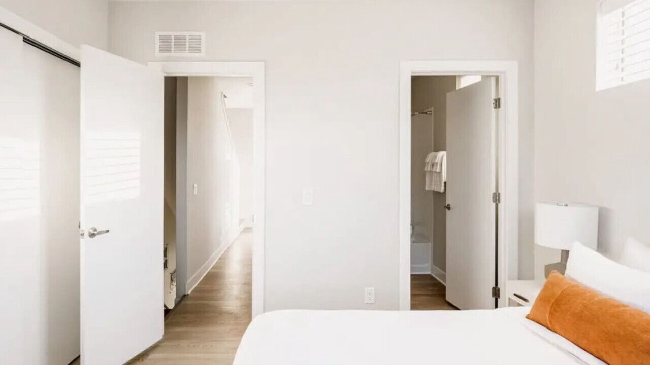 Photo of Bathroom in Jefferson Park